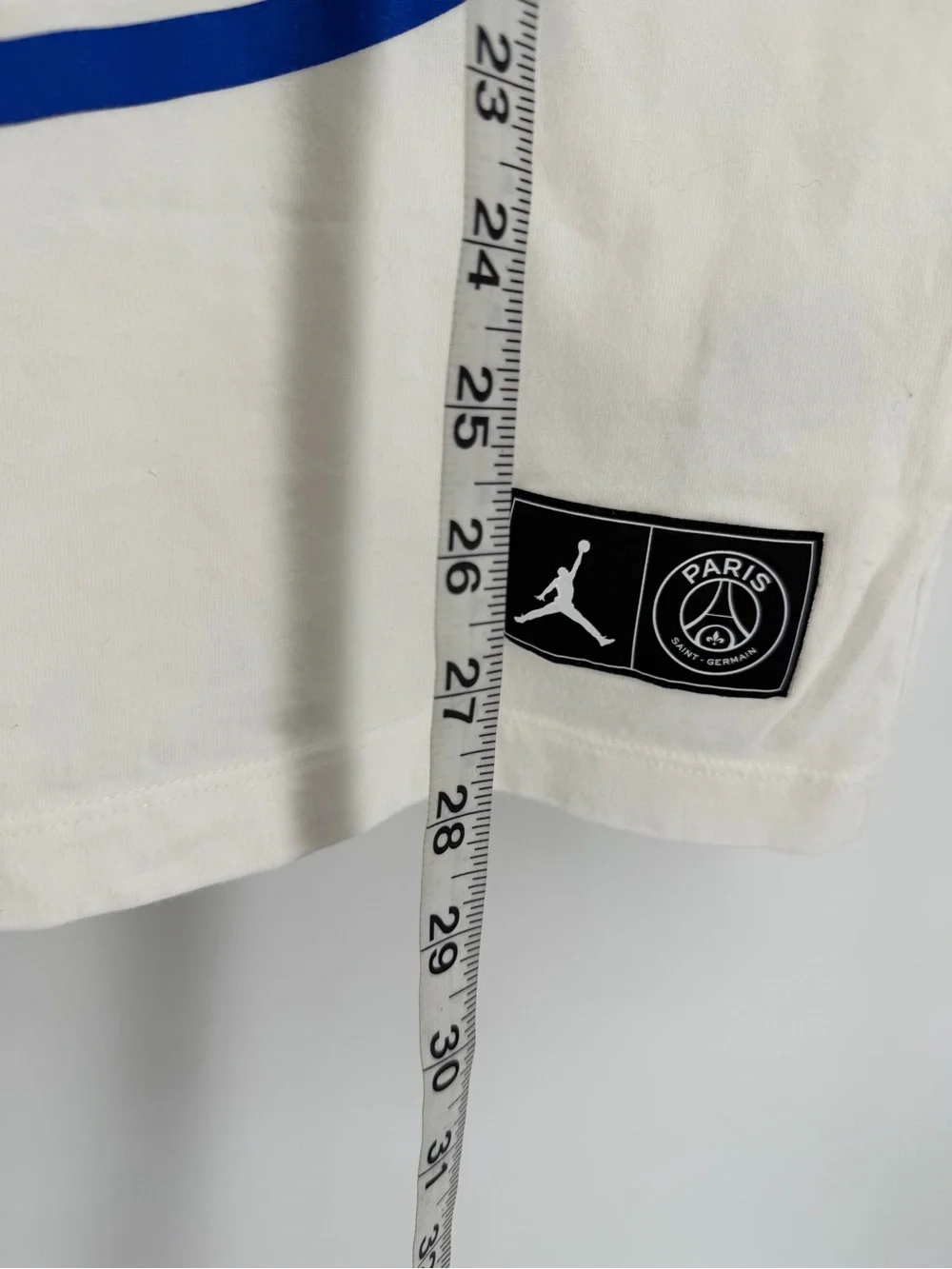 Jordan PSG Paris Saint Germain white t-shirt with red Jumpman logo L